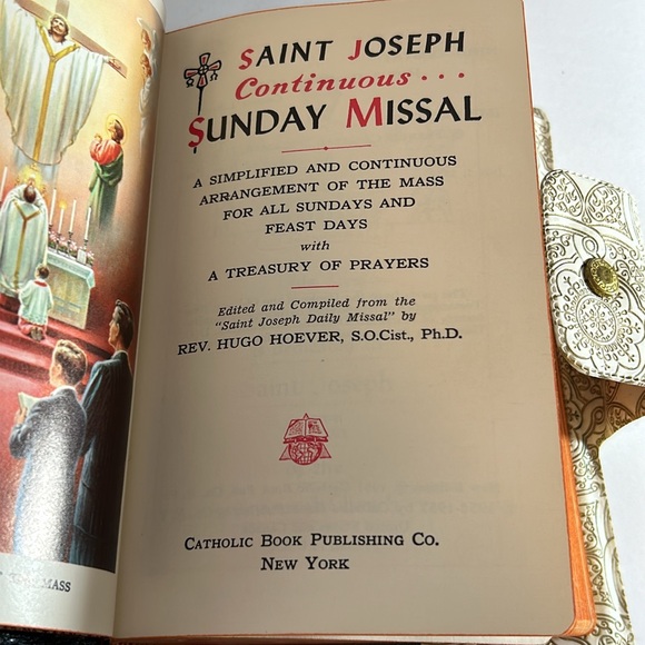 Vintage 1961 St. Joseph Continuous Sunday Missal Confraternity Version - Picture 1 of 12